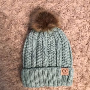 NWOT CC kids  puffball toboggan